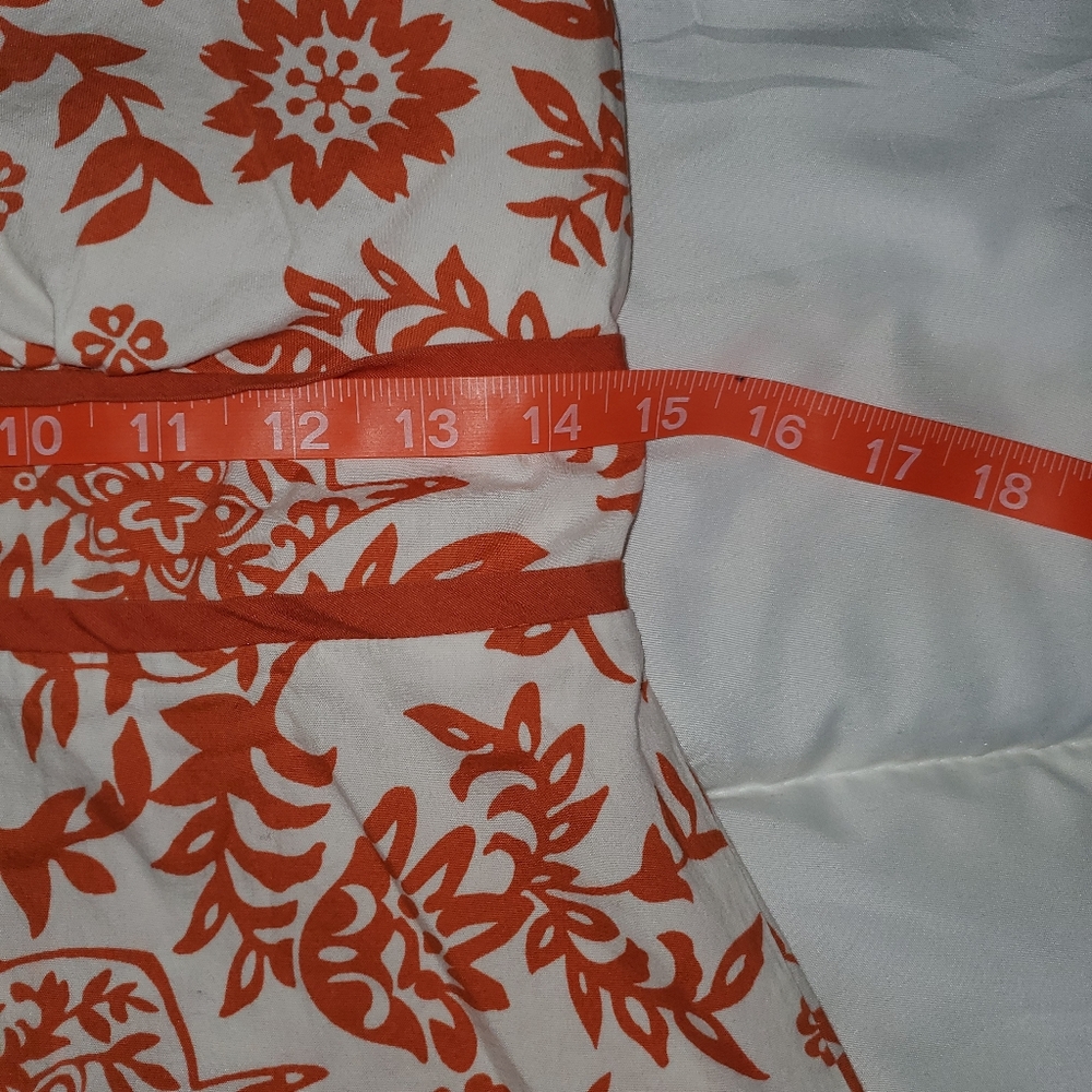 Precious spring halter dress. - Picture 7 of 7